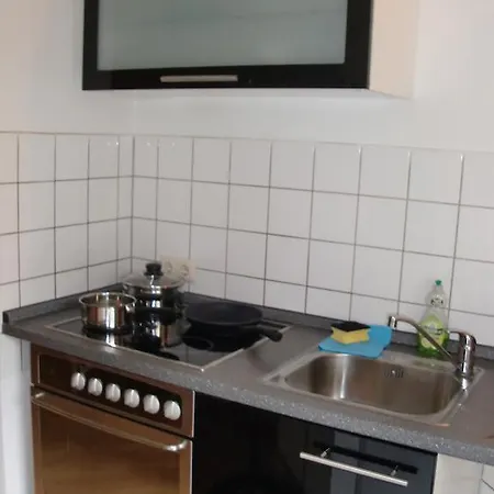 Monteurwohnung Im Zentrum Lierenfeld Düsseldorf