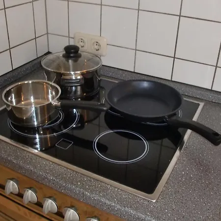 Apartment Monteurwohnung Im Zentrum Lierenfeld Düsseldorf