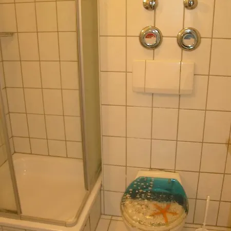 Monteurwohnung Im Zentrum Lierenfeld